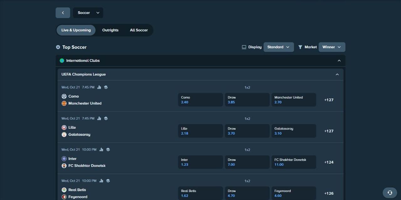 Stake soccer page with Top Soccer, UEFA Champions League matches such as Como v Manchester United and 1x2 odds with more than 120 extra markets